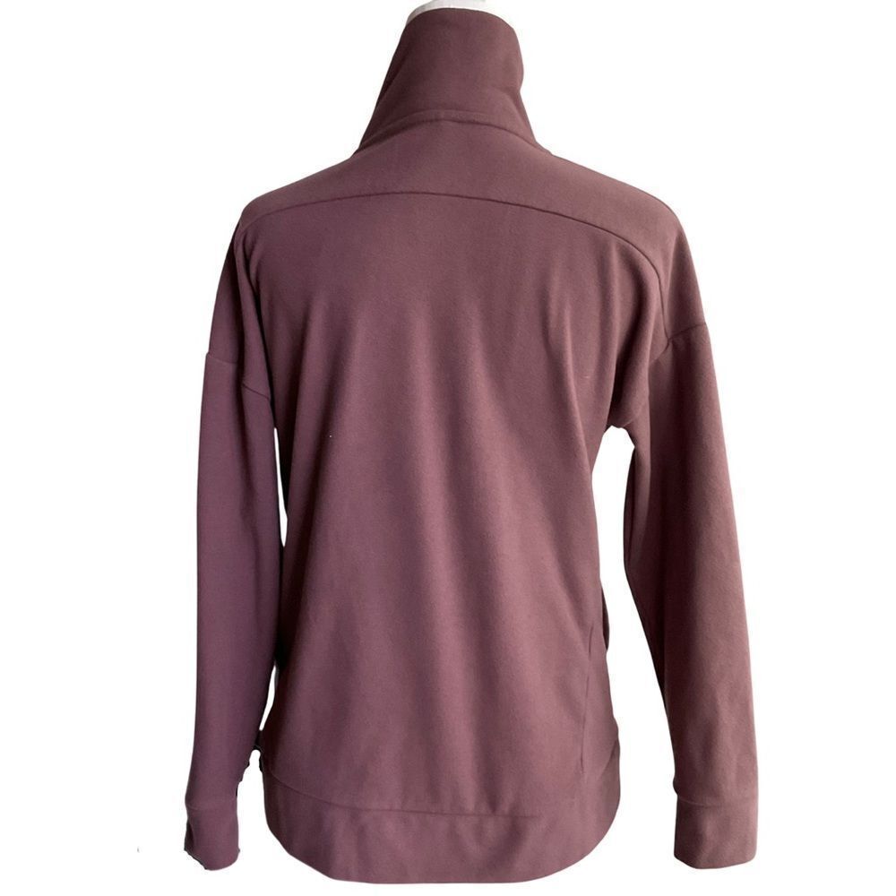 MONDETTA super soft, light purple fleece jacket w/ full zip closure - Picture 6 of 6